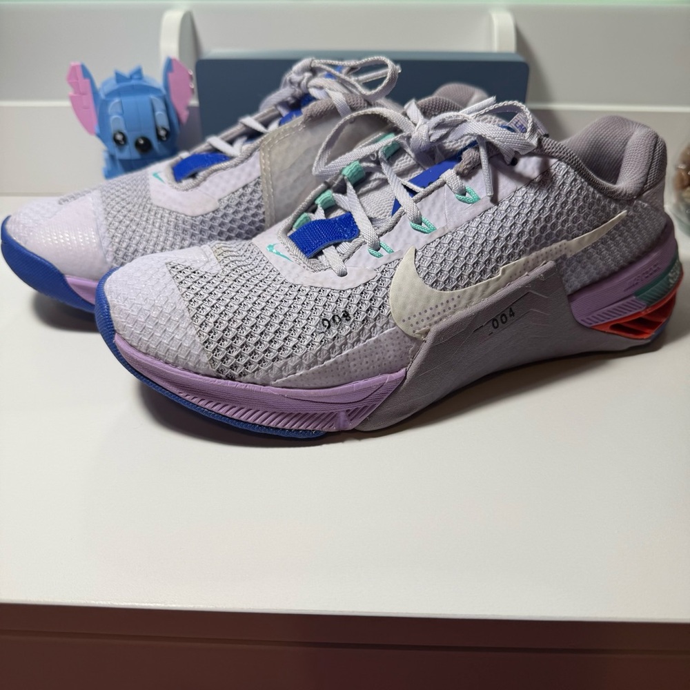 Used Nike Metcon 7 Pure Violet Size 7.5 Women’s